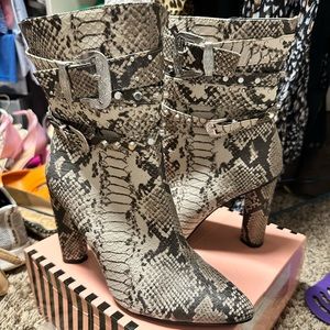 Snakeskin Boots - These Three Boutique
